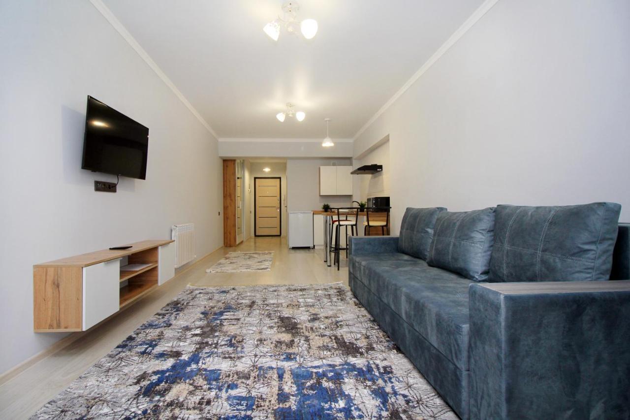 Cozy Studio In The Best Area! 5 Алма Ата Екстериор снимка