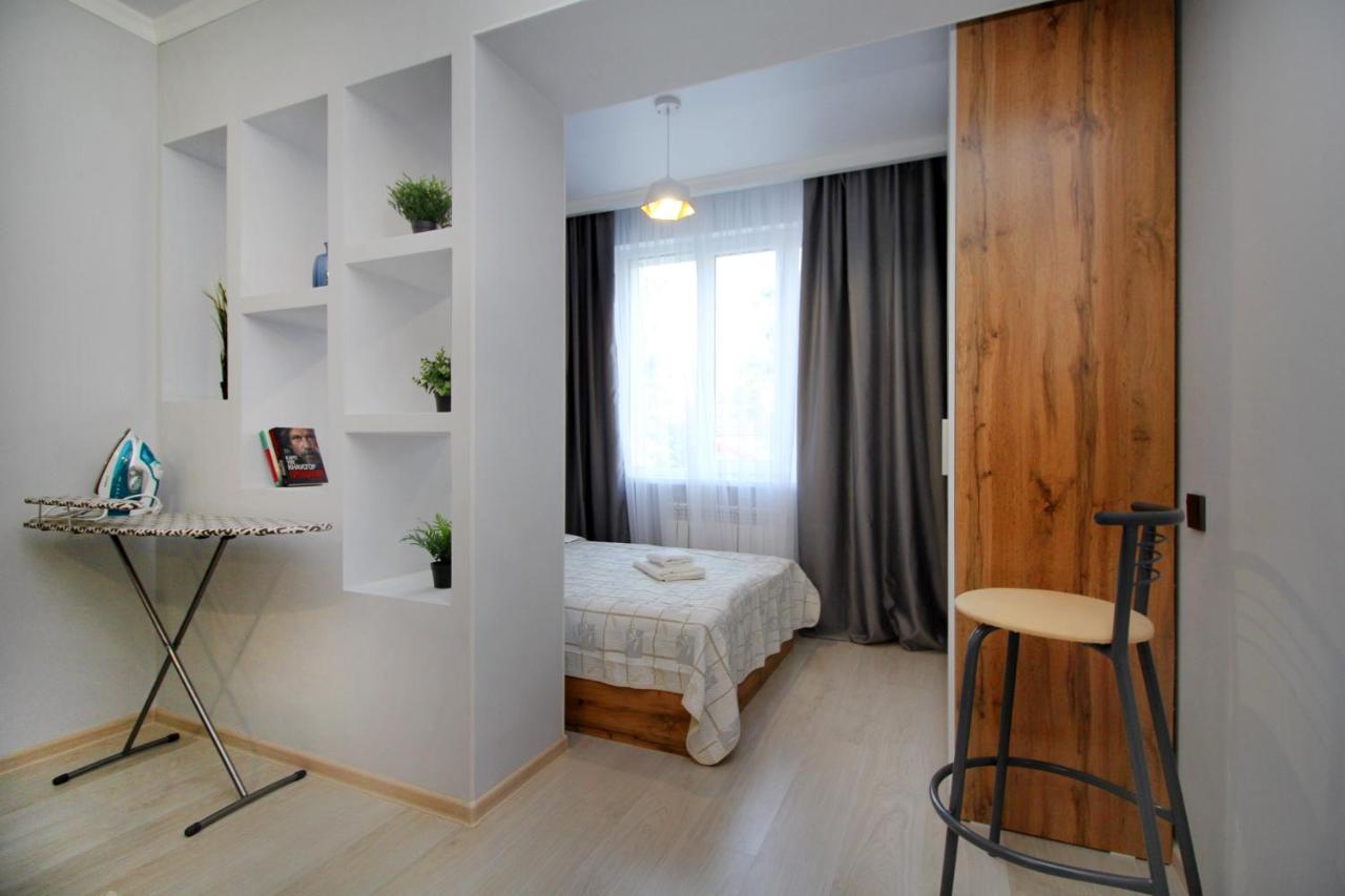 Cozy Studio In The Best Area! 5 Алма Ата Екстериор снимка