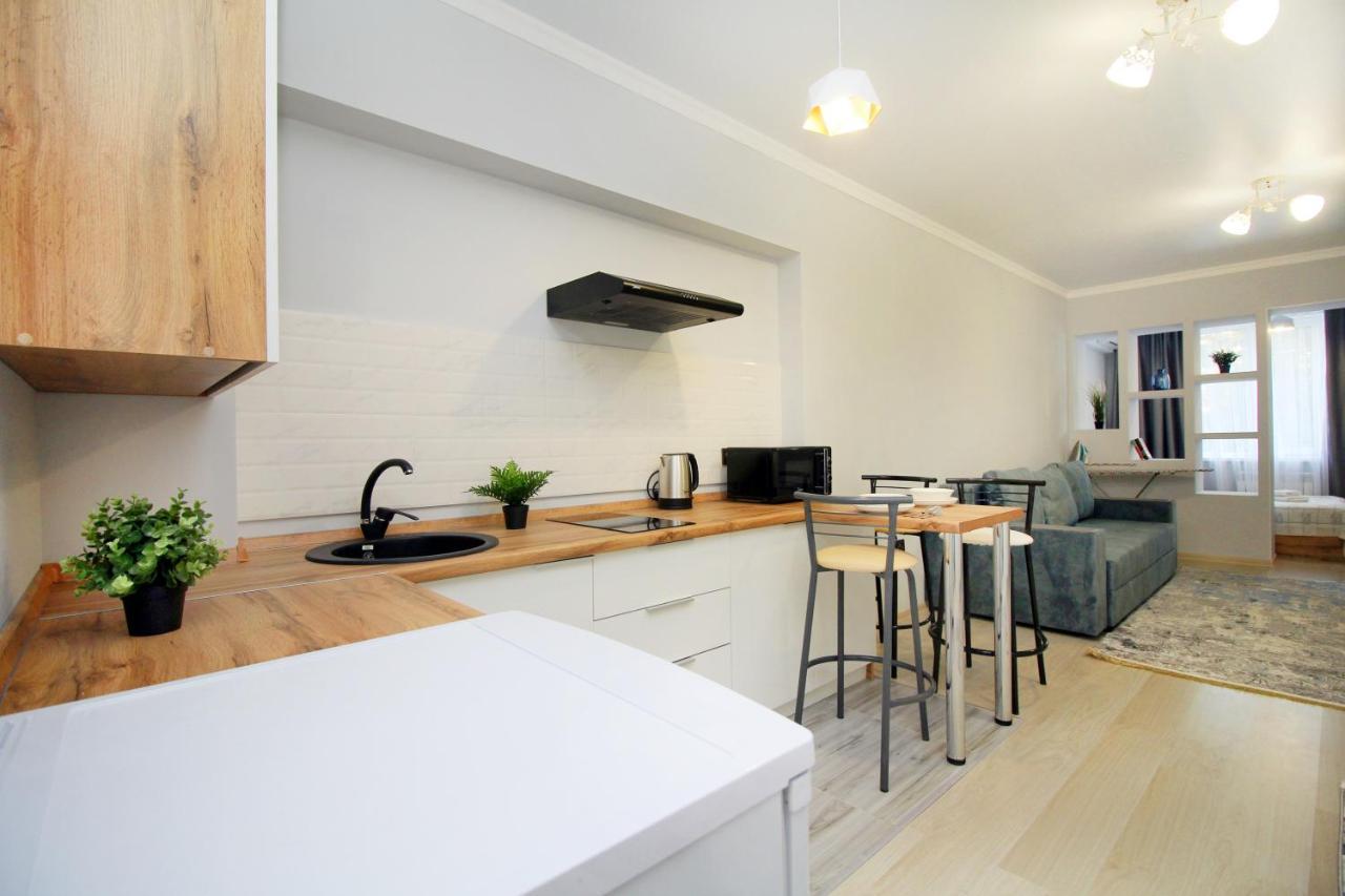 Cozy Studio In The Best Area! 5 Алма Ата Екстериор снимка
